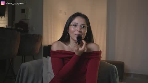 Snapshot of alana_gasparani chatting on March 9, 2:48 am Alana Gasparini online show from March 9, 2:48 am