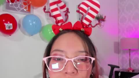 Alana  online show from December 7, 5:26 am