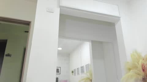 Alana  online show from December 29, 4:05 am