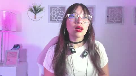 Alana  online show from January 15, 4:25 am