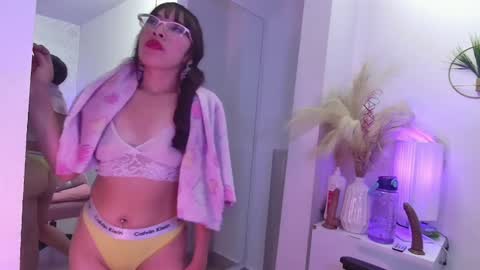 Alana  online show from January 21, 8:41 am