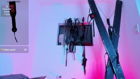Alana jones online show from June 18, 10:58 pm