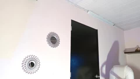 Snapshot of alana_madison chatting on October 5, 11:08 am Maeve online show from October 5, 11:08 am