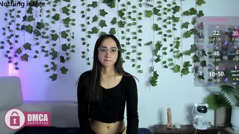 alana_pherson online show from April 7, 3:18 am