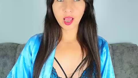 alana_pink95 online show from November 18, 10:41 am