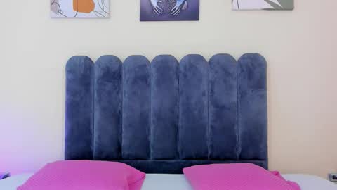 Alana online show from February 2, 11:42 am