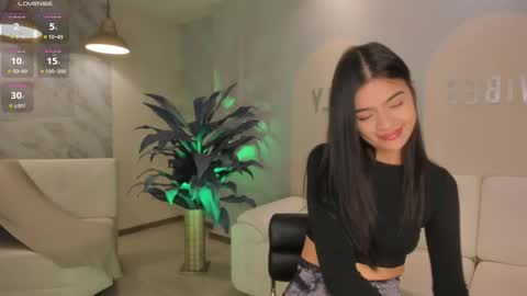 Alana online show from September 19, 12:06 pm