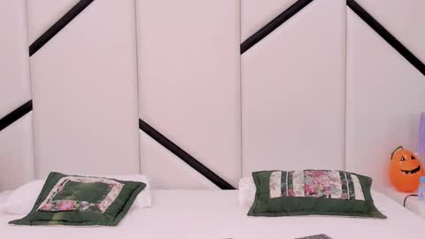 Alana online show from October 22, 11:43 am