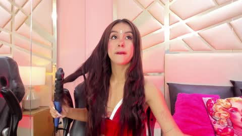 alana online show from December 24, 12:00 pm