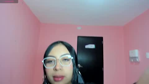 Snapshot of alanapetterson chatting on December 10, 12:49 pm alanapetterson online show from December 10, 12:49 pm