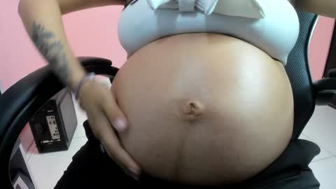 Snapshot of alanapetterson chatting on February 8, 1:44 pm alanapetterson online show from February 8, 1:44 pm