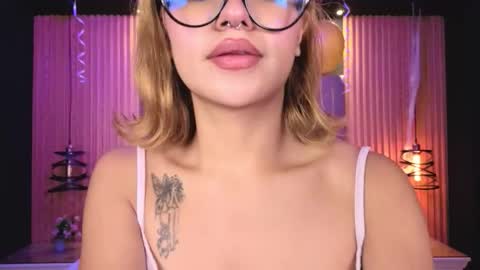 Snapshot of alanawalker9 chatting on March 26, 11:27 am Sasha online show from March 26, 11:27 am