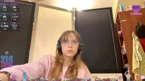 Snapshot of alanehadaller chatting on October 14, 3:13 pm Stella online show from October 14, 3:13 pm