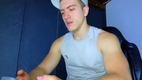 Alan Ferrer online show from February 21, 10:16 am