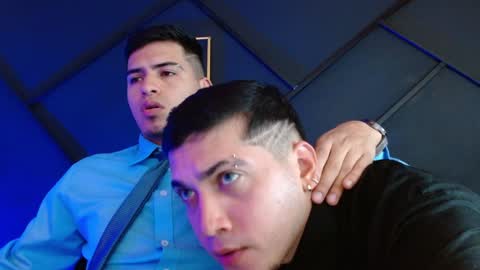 alanmill3r online show from February 26, 12:27 am