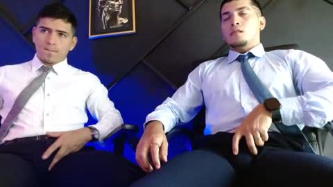 alanmill3r online show from February 27, 12:43 am