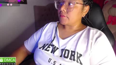 Snapshot of alanna_brunette chatting on October 27, 12:26 am lanna online show from October 27, 12:26 am