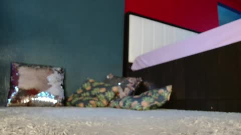 Snapshot of alanna_gold chatting on September 21, 3:52 am Alanna online show from September 21, 3:52 am