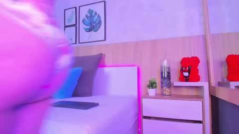 Alanna  online show from October 4, 3:26 am