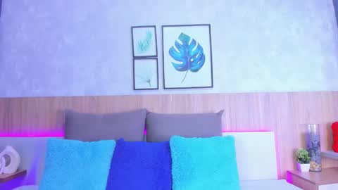 Alanna  online show from November 29, 3:20 am