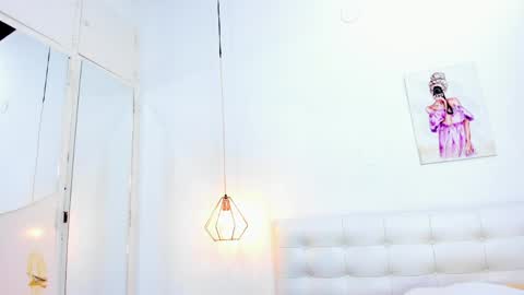 alanna_miaw online show from May 10, 11:54 pm
