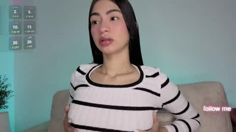 Snapshot of alannah__ chatting on May 14, 10:44 am online show from May 14, 10:44 am