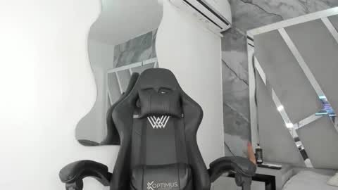 Snapshot of alannaht chatting on March 26, 2:11 pm alannaht online show from March 26, 2:11 pm