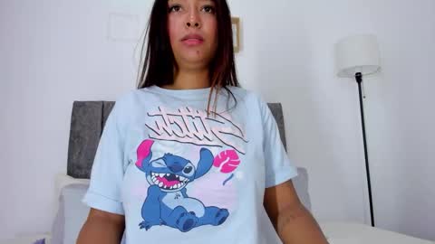 Alanna  online show from November 11, 11:43 am