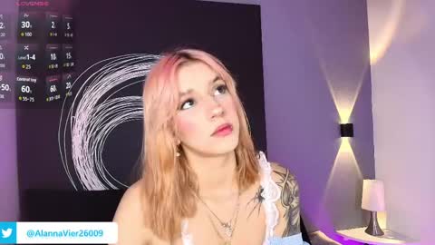 Alanna online show from May 15, 12:01 pm