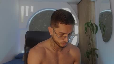 alan online show from March 30, 12:50 pm