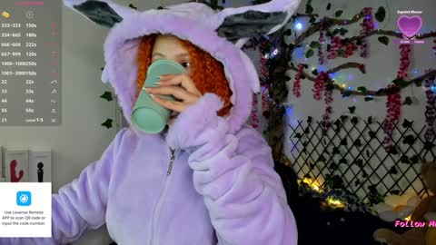 Snapshot of alaska_colors chatting on January 24, 2:30 pm Caro online show from January 24, 2:30 pm