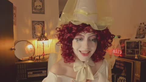 Alaska Grace       online show from February 6, 5:35 am