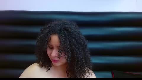 Snapshot of alasmith_ chatting on December 20, 2:52 am AlaSmith  online show from December 20, 2:52 am