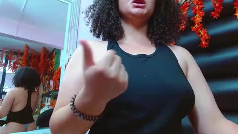 Snapshot of alasmith_ chatting on January 9, 5:02 am AlaSmith  online show from January 9, 5:02 am