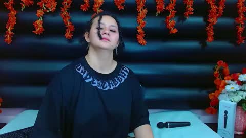 Snapshot of alasmith_ chatting on January 30, 5:09 am AlaSmith  online show from January 30, 5:09 am