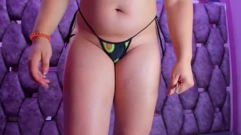 Snapshot of alasmith_ chatting on October 18, 2:58 am AlaSmith  online show from October 18, 2:58 am