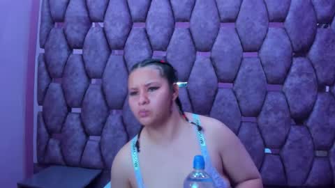 AlaSmith  online show from November 11, 2:44 am