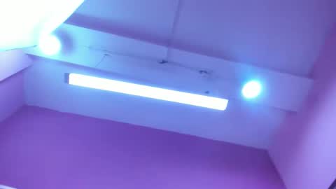 AlaSmith  online show from November 21, 1:48 am