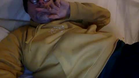 albandant online show from January 6, 9:07 pm