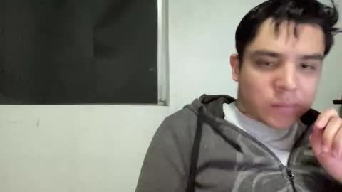 alber753713 online show from May 25, 5:13 am