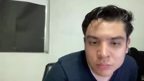 alber753713 online show from May 26, 2:07 am