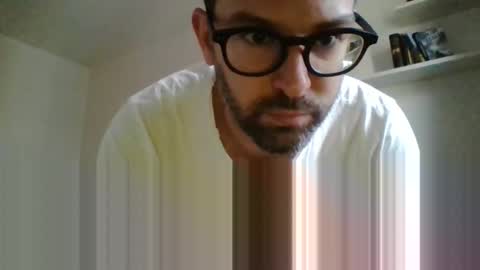 albertodivenire online show from February 8, 3:21 pm