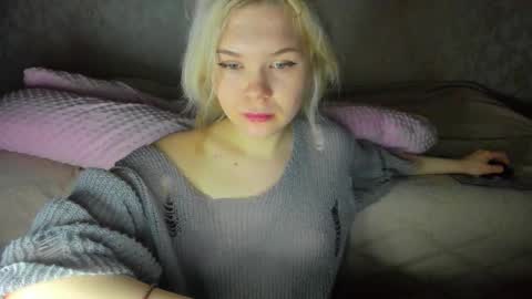 Snapshot of alchemyofsouls chatting on January 5, 7:50 pm alchemyofsouls online show from January 5, 7:50 pm