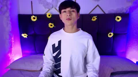 ale_aurarashi online show from May 20, 12:22 pm