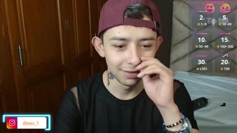 ALEC ANDREWS online show from October 25, 7:52 pm