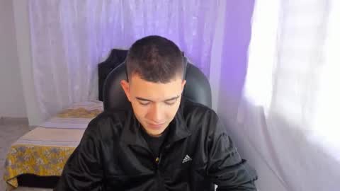 Aleck Boy online show from February 3, 6:57 pm