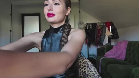 Snapshot of alecssalove chatting on October 20, 11:21 am Alecssalove online show from October 20, 11:21 am