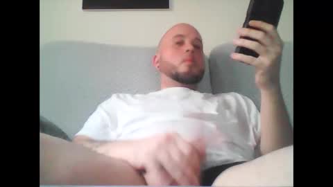 Snapshot of aleeexxxx4u chatting on February 18, 10:44 am aleeexxxx4u online show from February 18, 10:44 am