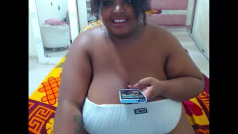 Snapshot of aleeinvein1 chatting on October 23, 7:18 am aleeinvein1 online show from October 23, 7:18 am