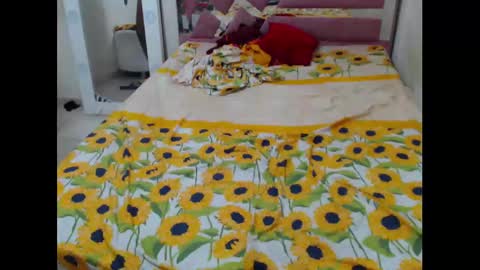 Snapshot of aleeinvein1 chatting on October 27, 5:00 am aleeinvein1 online show from October 27, 5:00 am